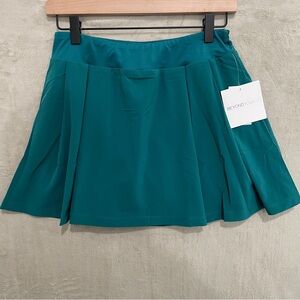 NEW Beyond Yoga Women Size S Teal‎ Tennis Skort